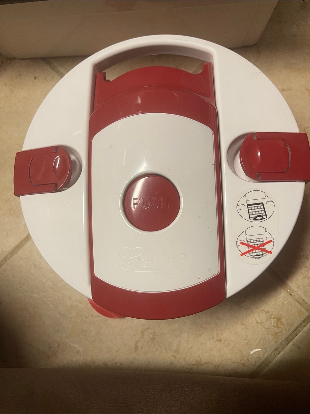 Lock and lock food slicer/processor